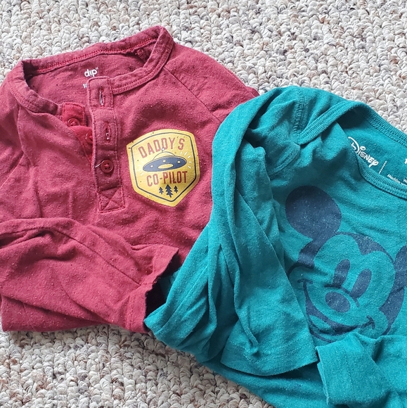 Onesies - Picture 1 of 4